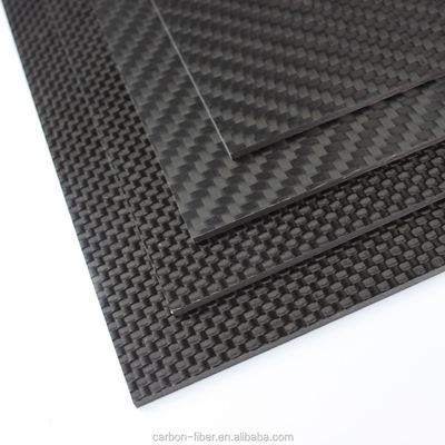 Wysoko wytrzymałe arkusze z włókien węglowych Rc 200x300mm 0,5mm 5mm 4mm 3mm płytka z włókien węglowych