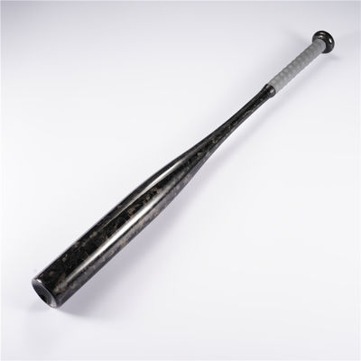 Baty do baseballu z czarnego włókna węglowego