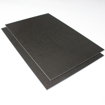 Arkusz CFRP Glossy Black Carbon Fiber Arkusz 3mm 200x300mm