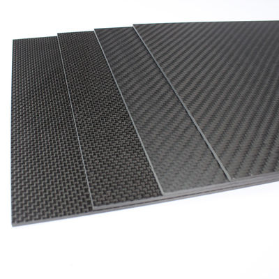 6 mm 1,5 mm 1 mm 0,5 mm Karbonowa płytka CFRP Płytka cieplna 400x500 mm