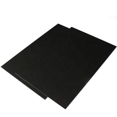 5 mm 4 mm 3 mm 2,0 mm Czyste płyty z włókien węglowych CNC cięcie