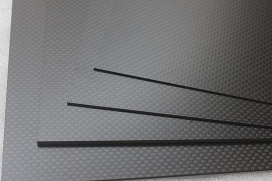 200*300mm Glossy Twill 3K Włókno węglowe wzmocnione arkusz kompozytowy do silników RC Quadcopter